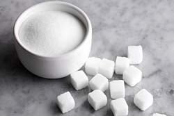 Сахар в сахарнице