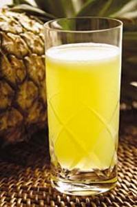 Стакан ананасового сока