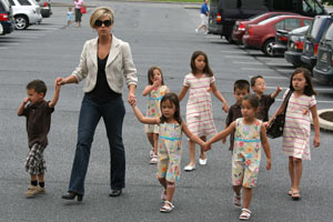 Кейт Госслин с детьми