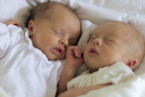 Рождение близнецов 