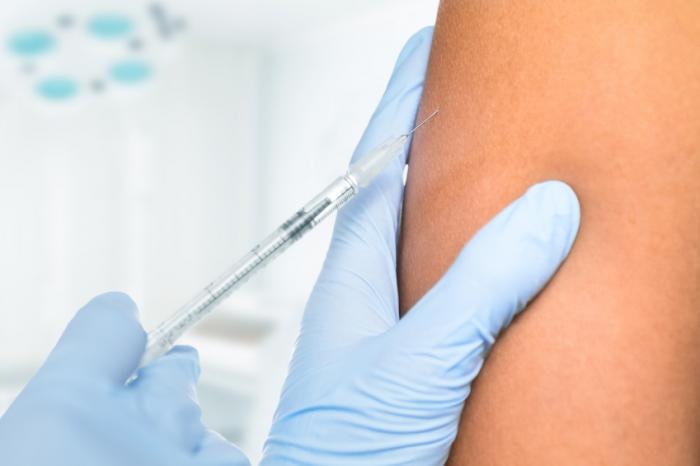 Одобрена первая вакцина для менегита серогруппы В