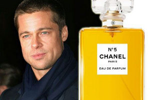 Брэд Питт и Chanel № 5