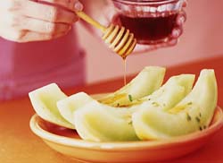 Дыня с медом