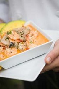 Креветки под сырным соусом
