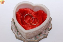 http://www.raut.ru/files/masha/podarki1.jpg
