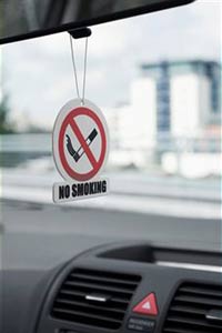 Значек запрещения курения в салоне автомобиля