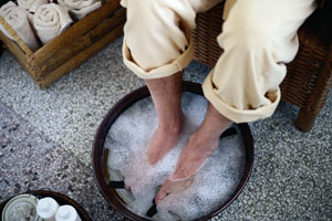 Мужской педикюр -расслабляющая процедура