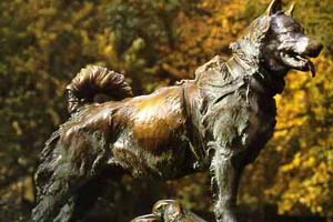 Памятник знаменитой собаке Барри и в Эдинбурге