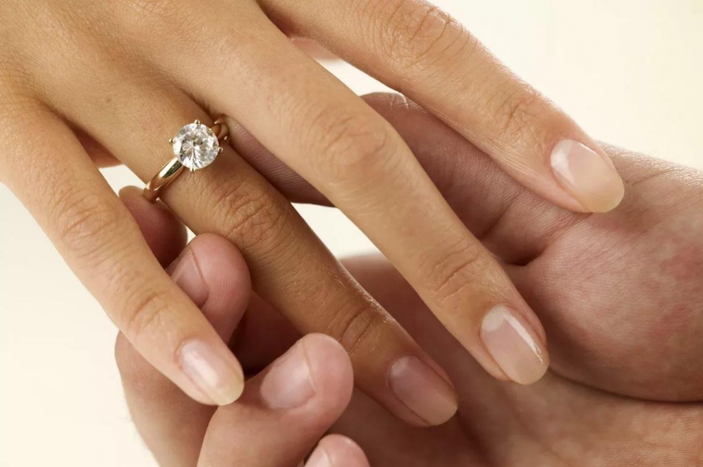кольцо для помолвки.jpg
