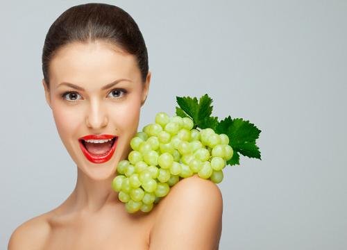 Любители винограда